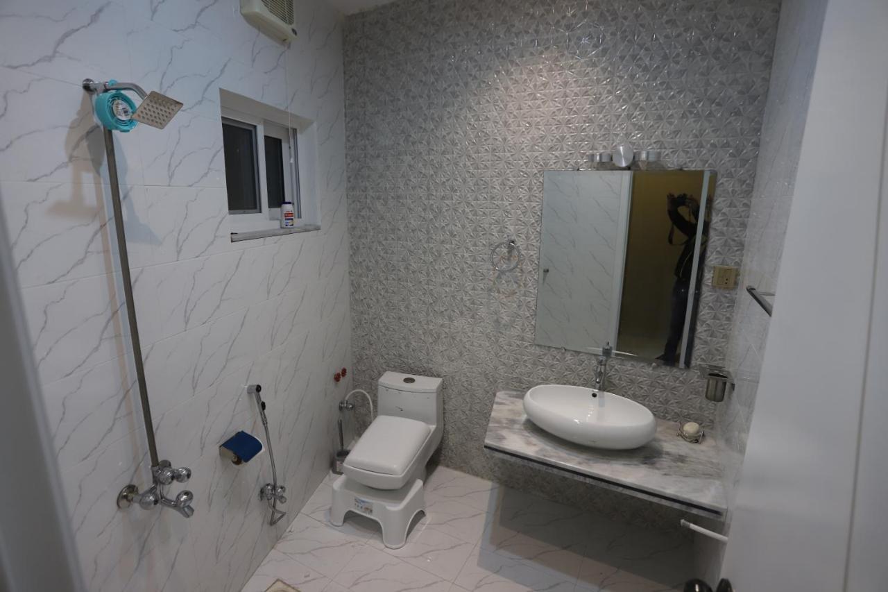 Aloche Apartments Murree Exterior photo