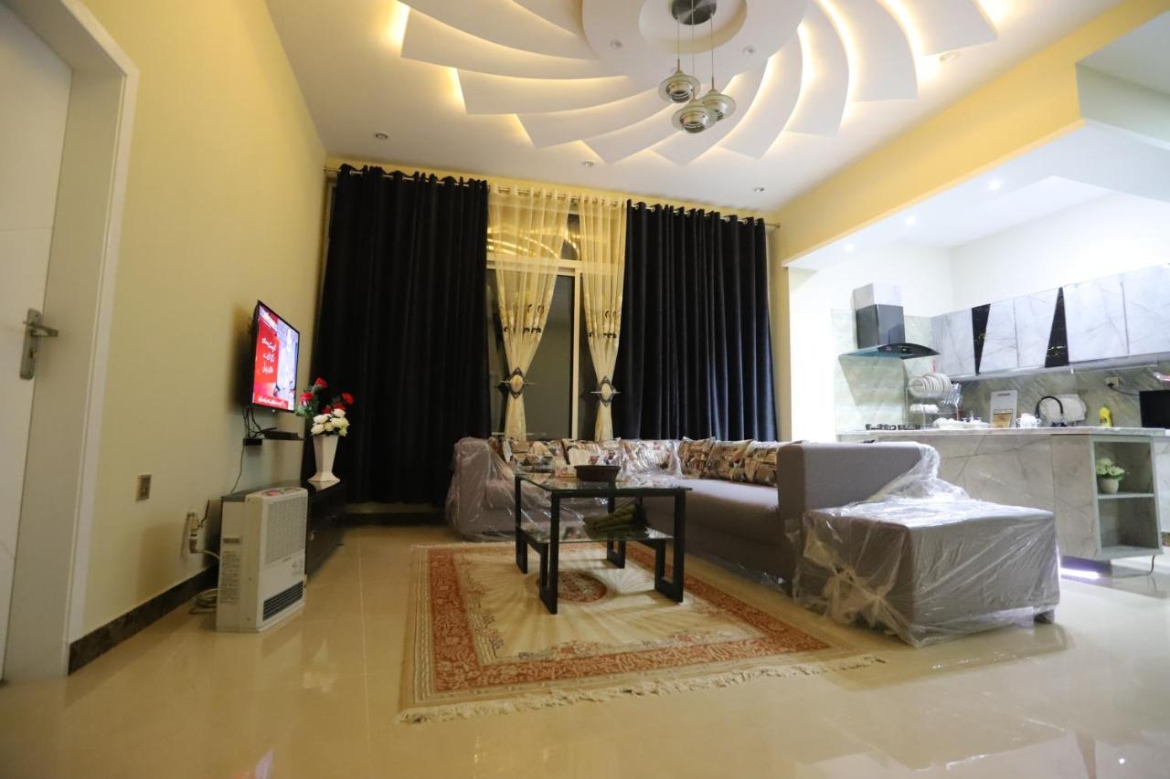 Aloche Apartments Murree Exterior photo