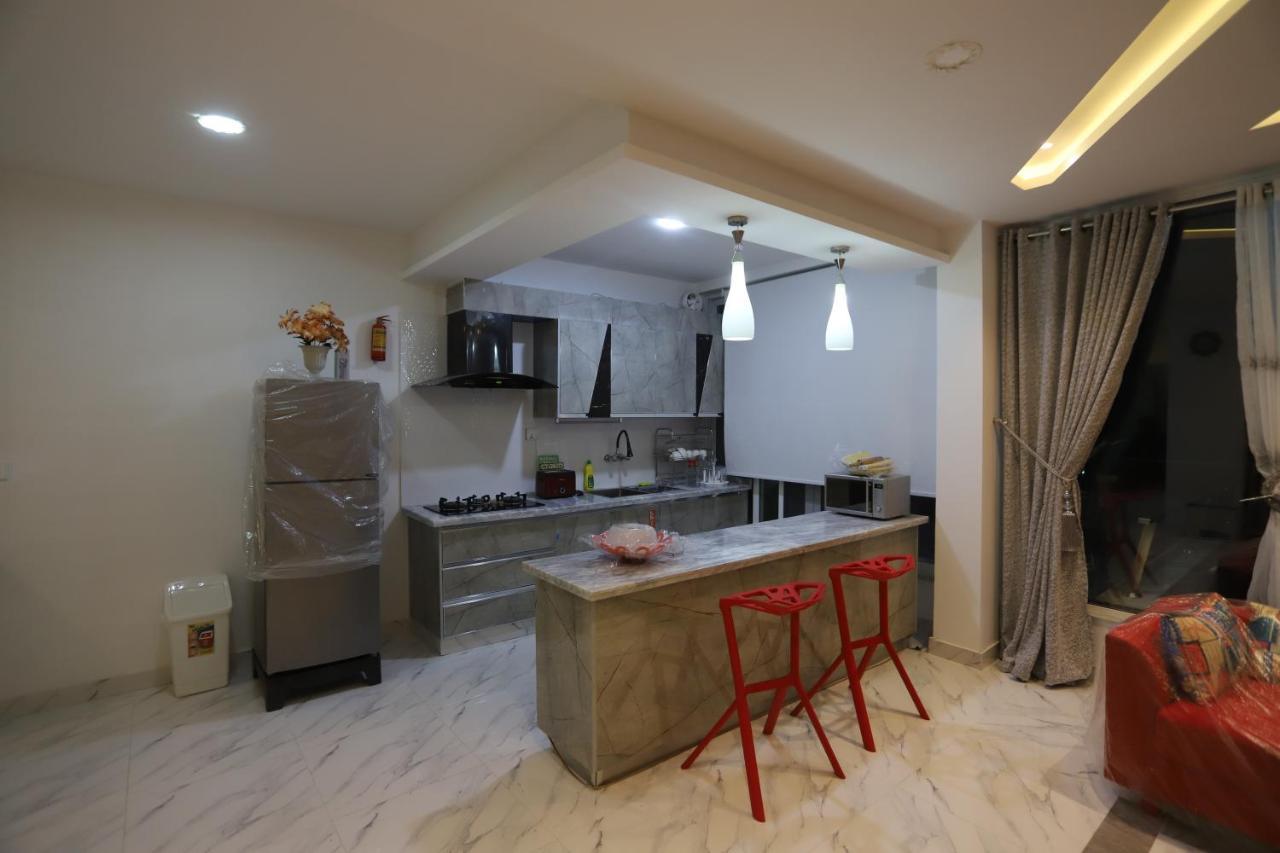 Aloche Apartments Murree Exterior photo